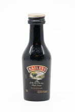 Load image into Gallery viewer, Baileys Irish Cream 17% ABV
